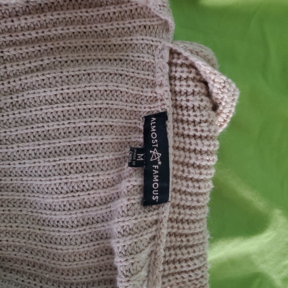 Sweater - Picture 3 of 3